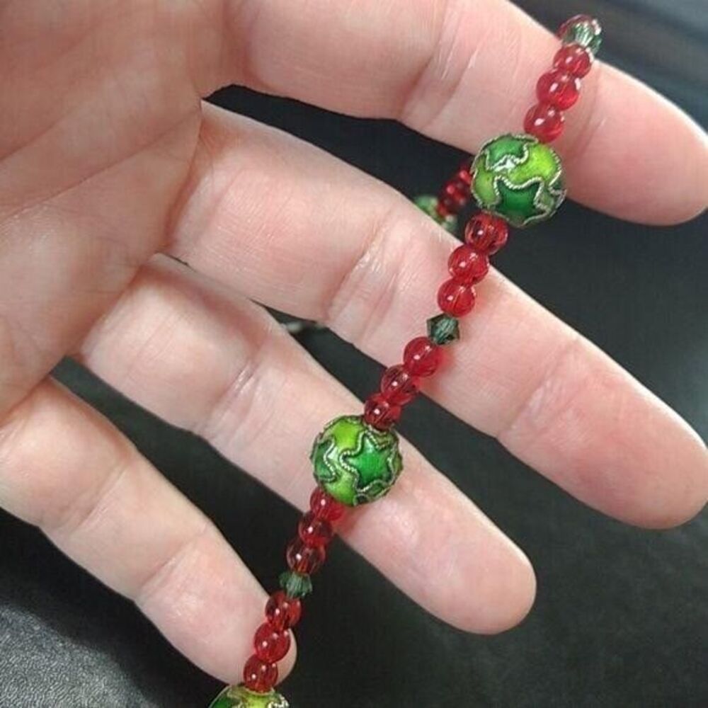 Red and green holiday bracelet 7.75" sterling toggle